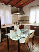 Kuchyňa alebo kuchynka v ubytovaní Casa de Campo Los Manueles Ideal Perros Pet Friendly