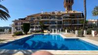 Bazén v ubytovaní Andalusialaistyyppinen, 3 makuuhuoneen asunto Casa Zarina, Puebla Aida, Mijas alebo v jeho blízkosti