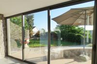 Vonkajšia záhrada v ubytovaní Holiday house with a parking space Skrbcici, Krk - 16084