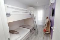 Půdorys ubytování Family friendly apartments with a swimming pool Kastel Kambelovac, Kastela - 16162