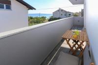 Půdorys ubytování Family friendly apartments with a swimming pool Kastel Kambelovac, Kastela - 16162