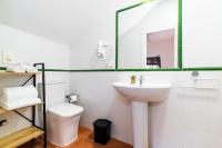 Łazienka w obiekcie Home4u Casa del Tesoro I