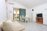 Televízia a/alebo spoločenská miestnosť v ubytovaní Apartments by the sea Cove Ostricka luka, Rogoznica - 17086