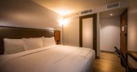 Ein Bett oder Betten in einem Zimmer der Unterkunft La Quinta by Wyndham Time Square South