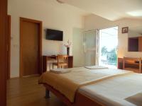 Posteľ alebo postele v izbe v ubytovaní Apartments with a parking space Mokalo, Peljesac - 18395