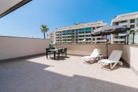 A balcony or terrace at LivinMálaga Los Álamos Suites II