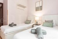 Posteľ alebo postele v izbe v ubytovaní Inviting apartment in the heart of Malaga by REMS