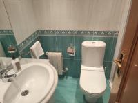 A bathroom at Fuenteazul