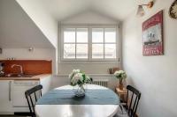 A kitchen or kitchenette at I D'A Charming Penthouse - LAKE VIEW- Como- House-130 mt-2 double bedrooms and 2 double bathrooms a spacious living room-Full equipped kitchen-Private garden and terrace-Private covered parking