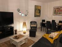 Půdorys ubytování Joli appartement récent tout confort parking privé