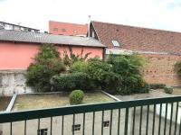 Budynek, w którym mieści się apartament