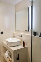 Kúpeľňa v ubytovaní The First Key Luxury & small apartment in the center of Xanthi