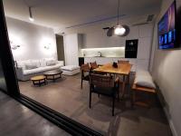 Posezení v ubytování Mandevilla Hillside Luxury Villas