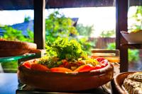 Jídlo v rezortu nebo okolí