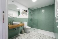 Koupelna v ubytování Le Méditarranéen de COUP DE COEUR APPARTEMENTS