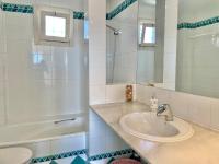 Koupelna v ubytování Villa Los Lirios Puerto Banus - EaW Homes