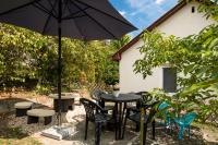 Ogród w obiekcie Lianne Apartman