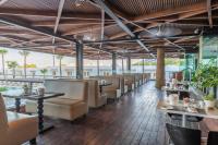 Εστιατόριο ή άλλο μέρος για φαγητό στο Napa Mermaid Hotel & Suites