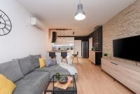 Kuchyňa alebo kuchynka v ubytovaní L&R luxury apartment- free parking