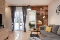 Posedenie v ubytovaní L&R luxury apartment- free parking