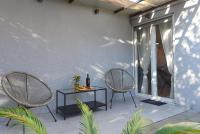 Posedenie v ubytovaní L&R luxury apartment- free parking