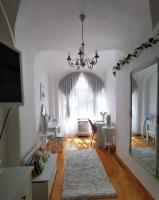 Posteľ alebo postele v izbe v ubytovaní Oldtown Shelter Apartment with free private parking