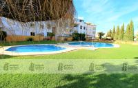 Bazén v ubytování Ático Deluxe - Gran terraza con vistas panorámicas - Piscina - PARKING GRATIS nebo v jeho okolí