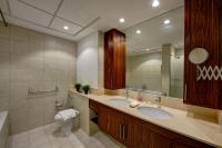 Durrani Homes - Luxe Living with Burj Khalifa and Fountain View - third room without partitionにあるバスルーム