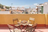 A balcony or terrace at Victoria City Center Apartment