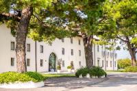 Budynek, w którym mieści się hotel