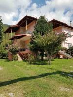 Vonkajšia záhrada v ubytovaní Hillside View Home