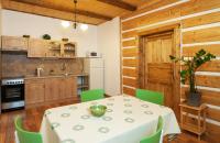 Kuchyň nebo kuchyňský kout v ubytování Apartmán 3 Špindlerův Mlýn