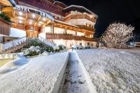 Hotel La Perla v zime