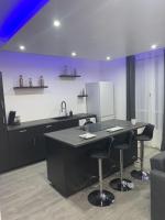 Kuchyňa alebo kuchynka v ubytovaní Appartement 55m² Brest Recouvrance