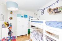 Plan piętra w obiekcie Large Apartment For A Family 2 Adults Max!