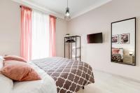 A bed or beds in a room at BDC - Prestige 3Bdr 3Bath in Monti District