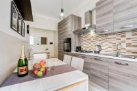 A kitchen or kitchenette at BDC - Prestige 3Bdr 3Bath in Monti District