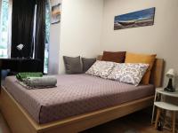 Postel nebo postele na pokoji v ubytování New The Twins Varna Two-Bedroom, Apt 5 at 15 Tsani Ginchev Street, floor 3