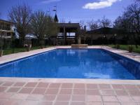 Bazén v ubytovaní Hotel Castillo de Montemayor alebo v jeho blízkosti