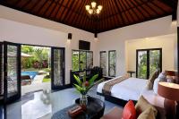 Askara Villa thumbnail 2