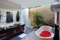 Askara Villa thumbnail 3