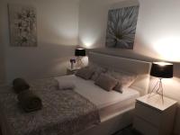 Posteľ alebo postele v izbe v ubytovaní APARTMAN D&D***