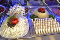 Jídlo v hotelu nebo okolí