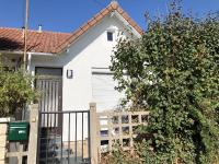 Budova, v ktorej sa vila nachádza