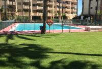 Bazén v ubytování Beach Apartment Montemarcarihuela nebo v jeho okolí