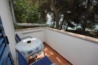 Balkón alebo terasa v ubytovaní Apartments by the sea Artatore, Losinj - 7935