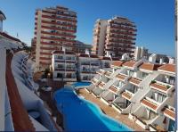 The swimming pool at or close to Penthouse ar okeana skatu
