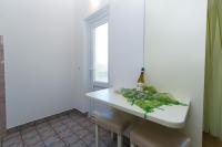 Nápoje v ubytovaní Apartment Brela 2717c