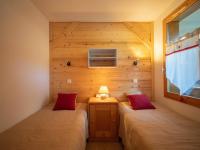 Posteľ alebo postele v izbe v ubytovaní Appartement cosy 4 pers avec balcon à Valmorel - FR-1-291-880