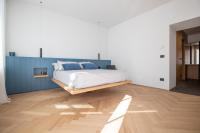 Łóżko lub łóżka w pokoju w obiekcie S1 Luxury Suites and Rooms